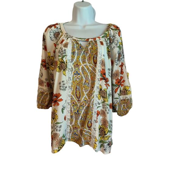 Fig and Flower Size Medium Women's Floral/Lace Print Cold Shoulder Boho Blouse - Picture 1 of 8